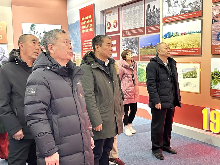 c43dfe96972cd8cb61c32b298d9a348 c43dfe96972cd8cb61c32b298d9a348