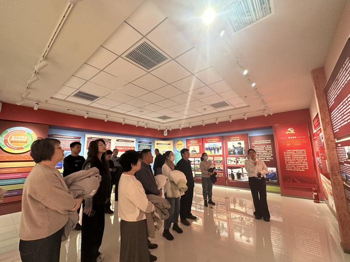 c11be147415924165e9e21dc6e1d18c4 c11be147415924165e9e21dc6e1d18c4